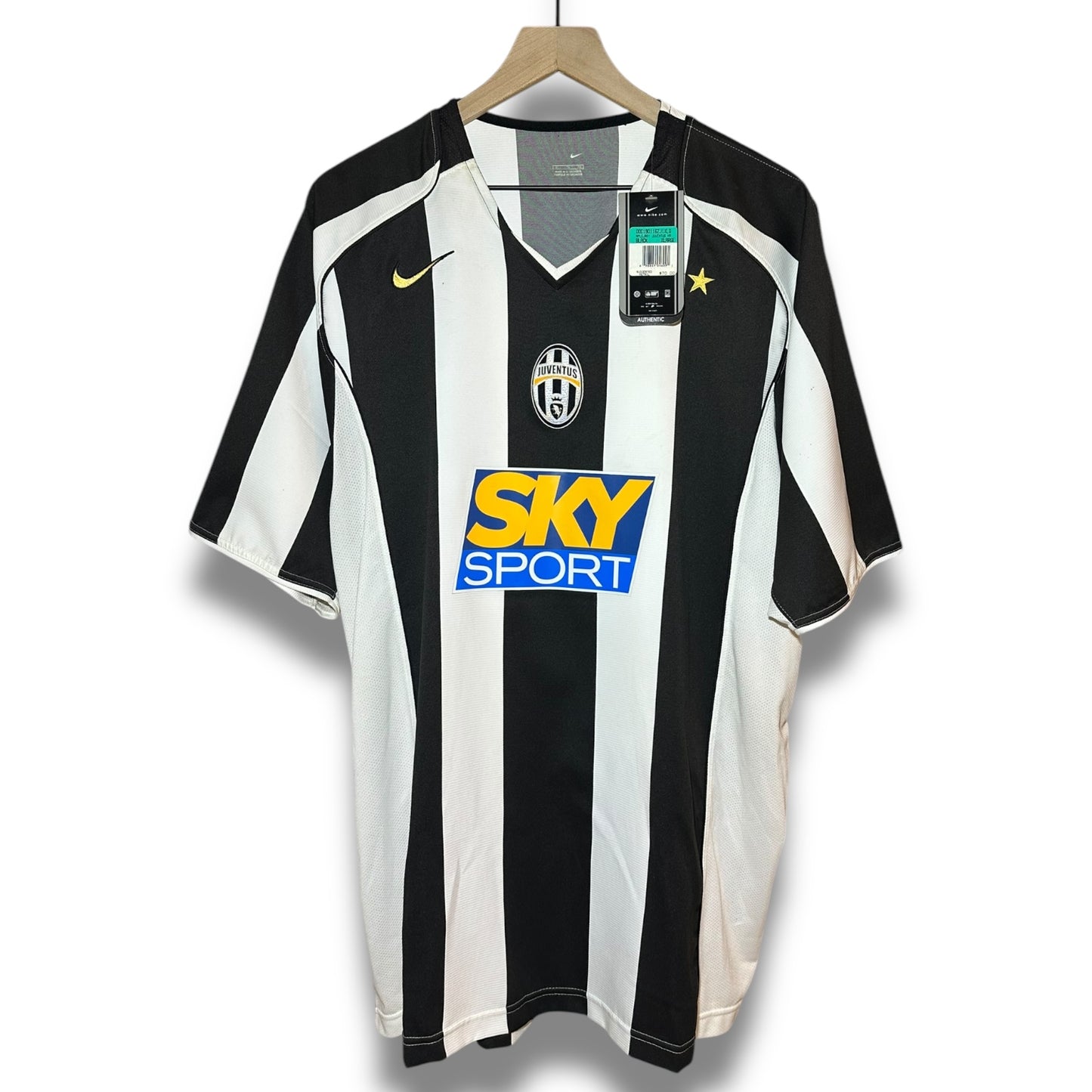 Juventus Nike 2004-2005 Home (XL) BNWT