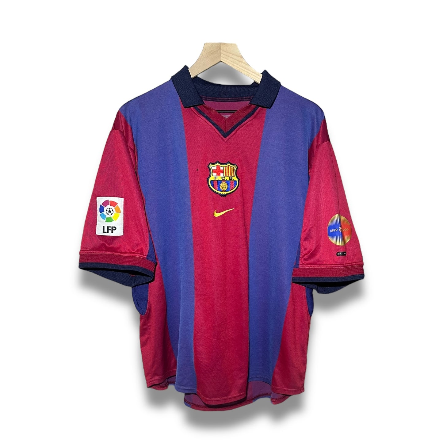 FC Barcelona Nike 2000-2001 Home Rivaldo (XL)