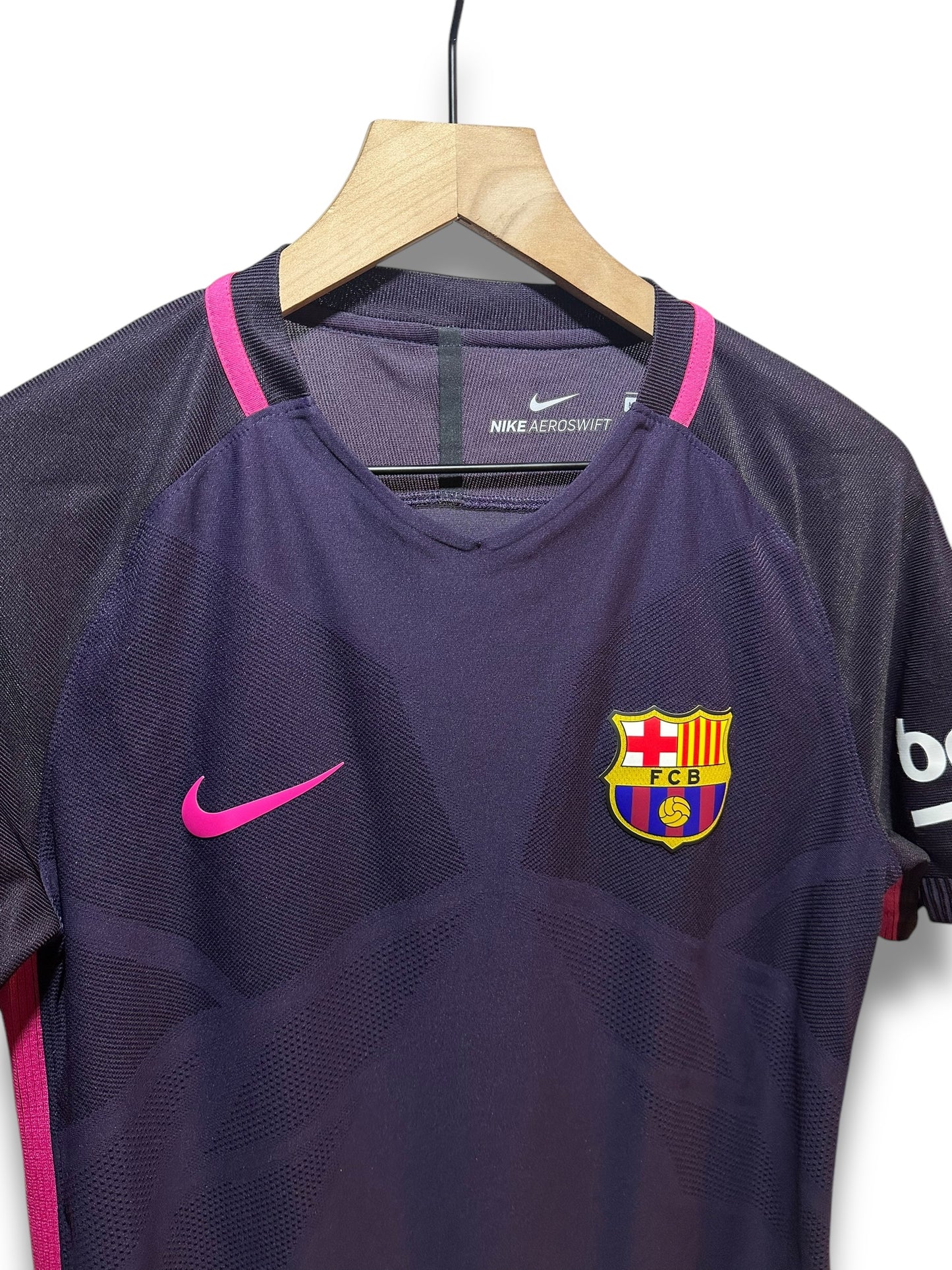 FC Barcelona Authentic Nike 2016-2017 Away Messi (M)